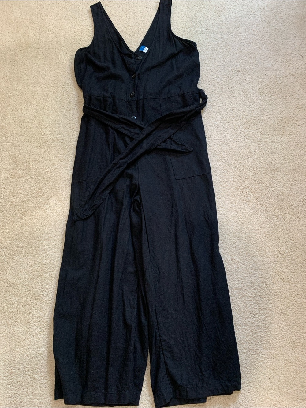 Old Navy Black Sleeveless Wide-Leg cropped Jumpsuit with Tie